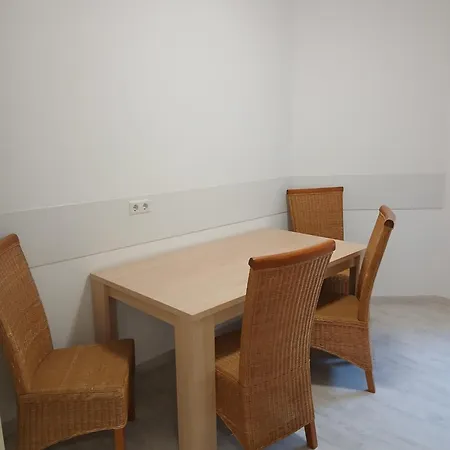 Denis Apartment *